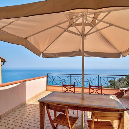 Apartamento Casa Scotland Ventimiglia Exterior foto