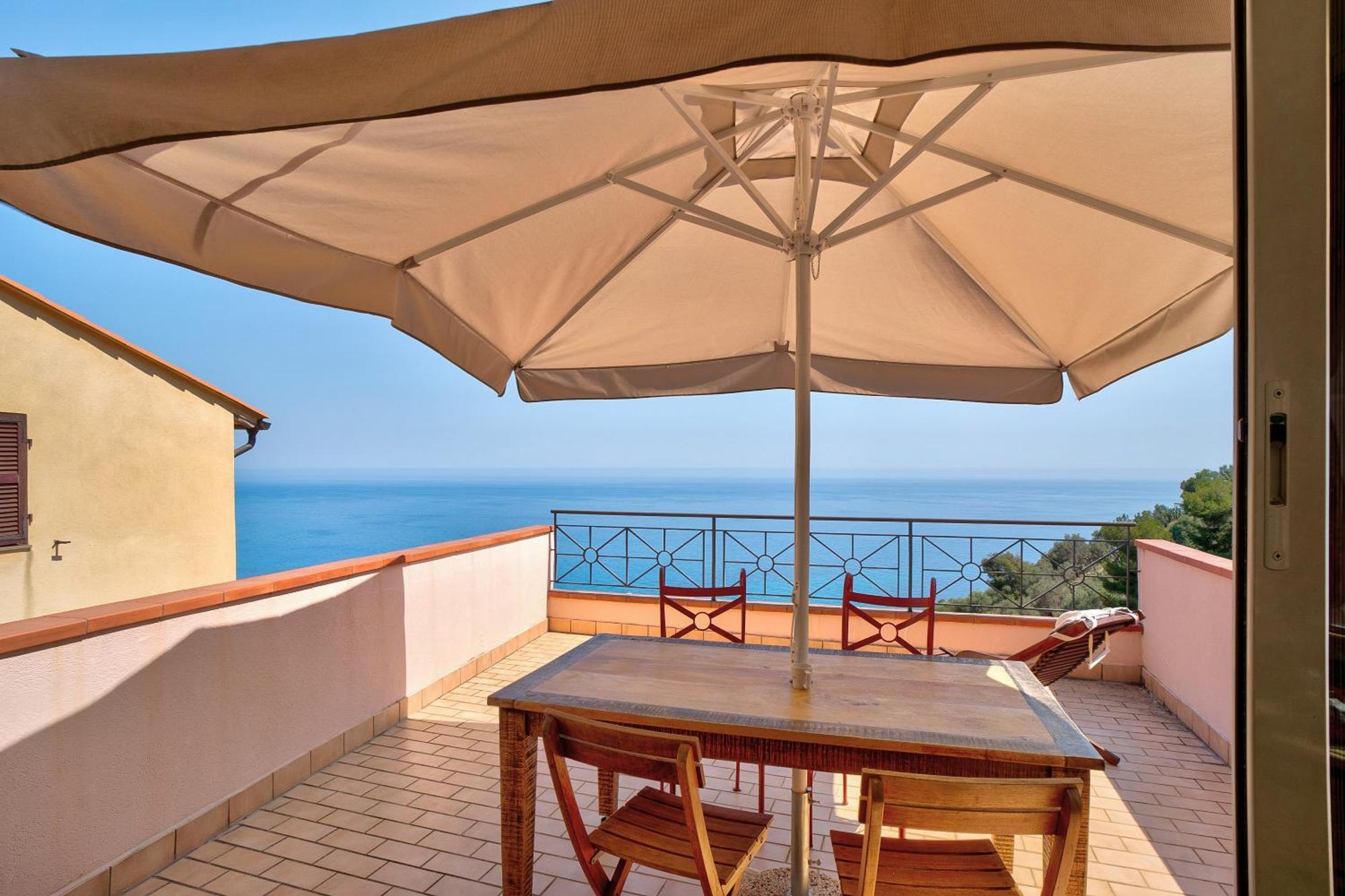 Apartamento Casa Scotland Ventimiglia Exterior foto